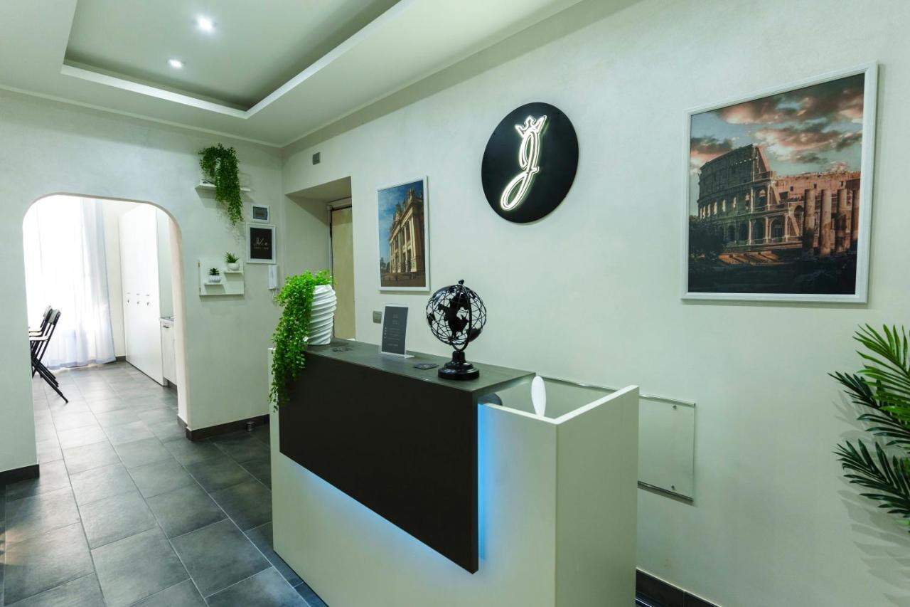 Julia Luxury Suite ローマ エクステリア 写真