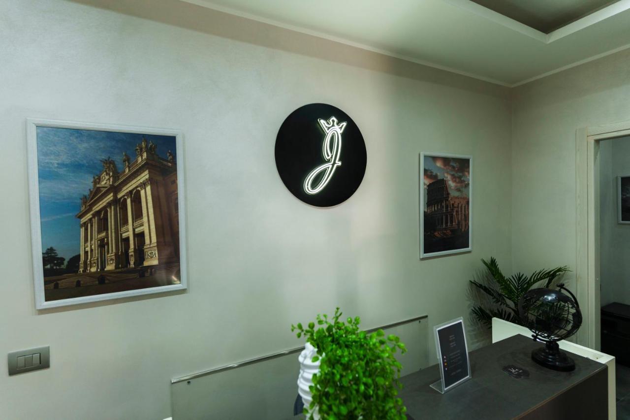 Julia Luxury Suite ローマ エクステリア 写真