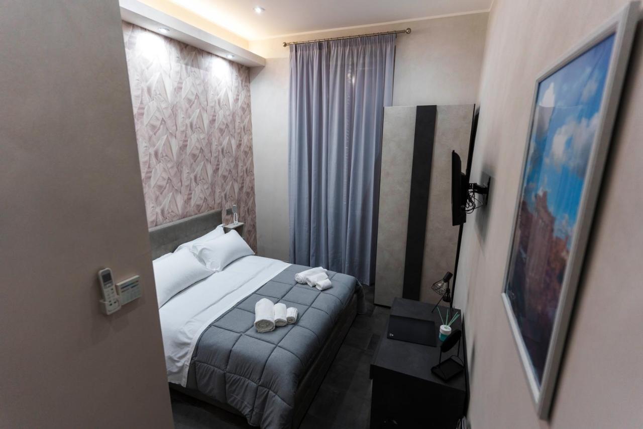Julia Luxury Suite ローマ エクステリア 写真